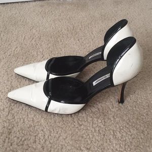 Stunning Manolo Blahnik similar to Gucci Prada